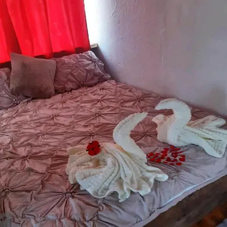 Saunamaja, Taalbergi Kodumajutus Oue شقة